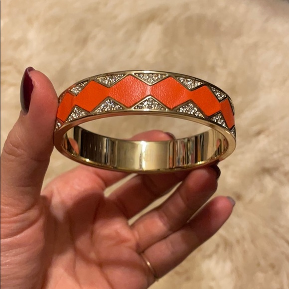 Stackable Gold Bangles - Picture 3 of 7